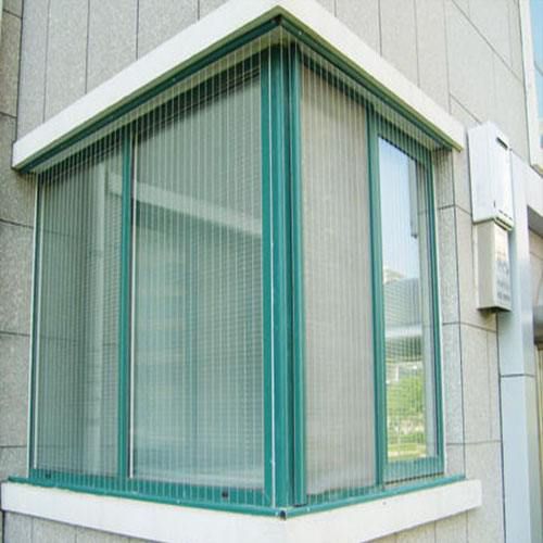 隱形防盜紗窗好嗎?清理起來會不會很麻煩?