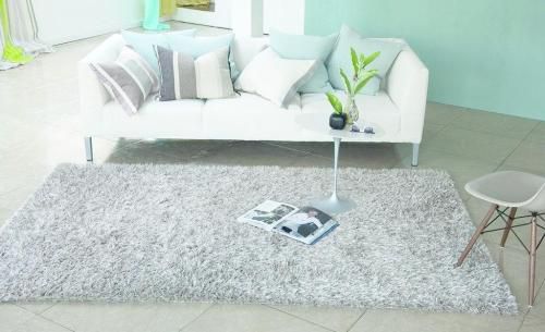 家里鋪地毯好嗎？如何進行打理與保養？