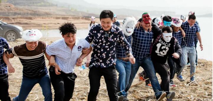 2016年的中秋節您準備怎么過？洛陽天恒裝飾祝您和家人節日快樂，幸福圓滿！